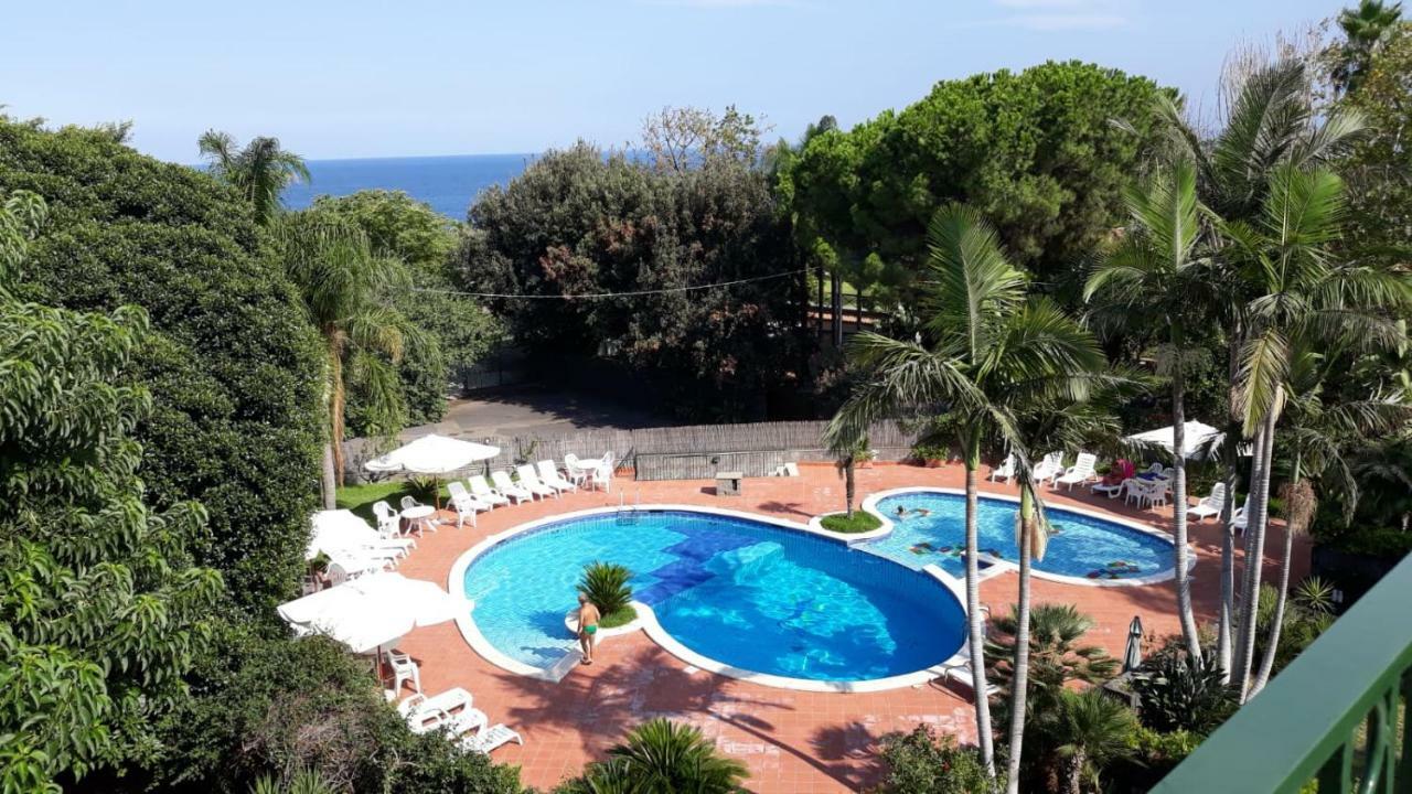 Villa Clementine's House à Acireale Extérieur photo